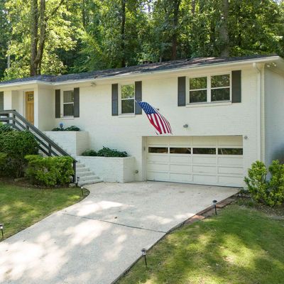 1793 Old Creek Trl, Vestavia Hills, AL 35216