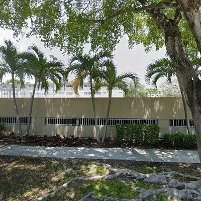 1805 Sans Souci Blvd #213, North Miami, FL 33181