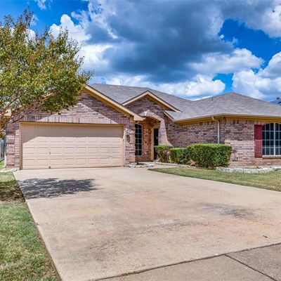 1808 Saint Nevis Dr, Mansfield, TX 76063