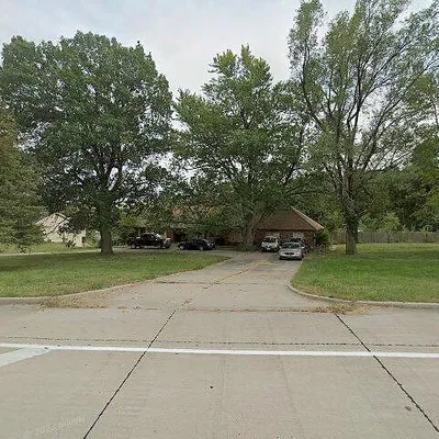 18305 E State Route 78 #M, Independence, MO 64057