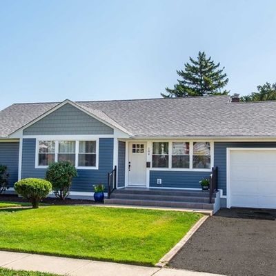 184 Corabelle Ave, Lodi, NJ 07644