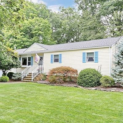 186 Stephen Dr, Park Ridge, NJ 07656