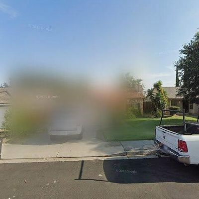 1556 Sun River St, Oakdale, CA 95361