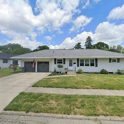 1585 Fleet Rd, Troy, OH 45373