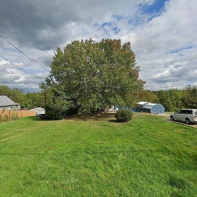 16 Louise St, Leechburg, PA 15656