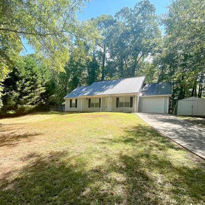 209 Warbler Ln, Monticello, GA 31064