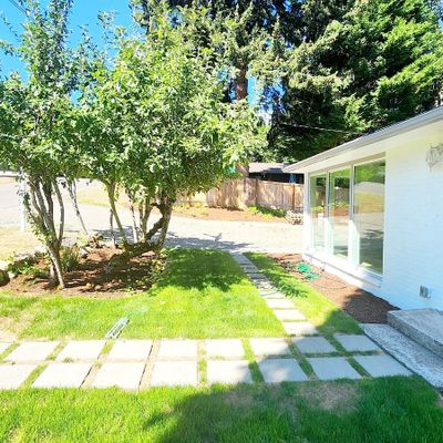 20904 5 Th Ave S, Des Moines, WA 98198