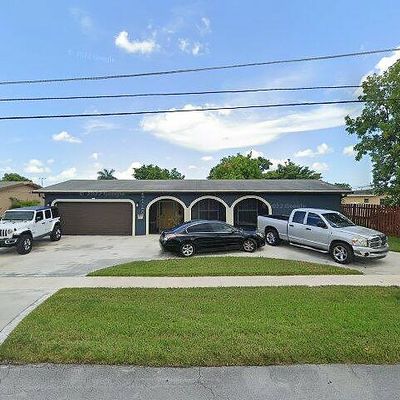 2120 Nw 82 Nd Ter, Sunrise, FL 33322