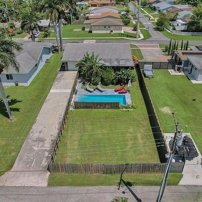 218 Se 2 Nd St, Dania, FL 33004