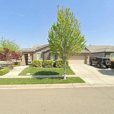 2199 Newcastle Dr, Yuba City, CA 95991