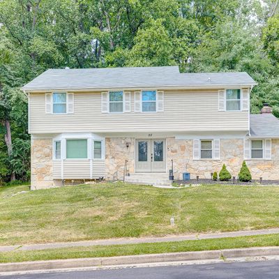 22 Hobart Ct, Randallstown, MD 21133