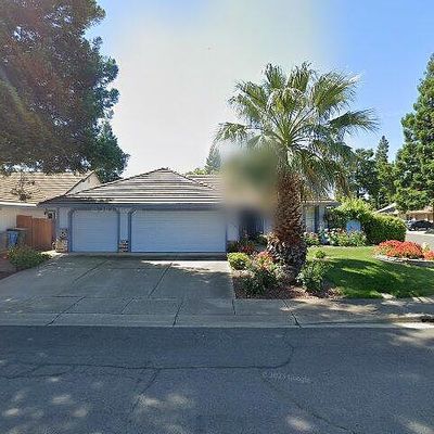 2210 Pecan Dr, Yuba City, CA 95991