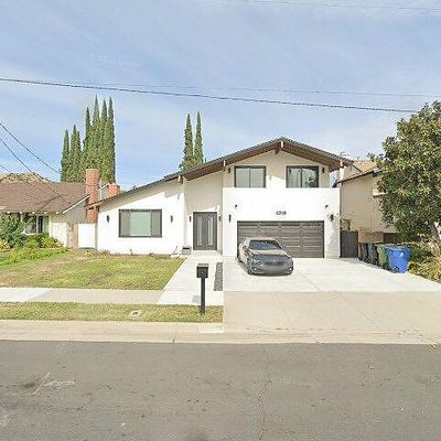 22109 Hiawatha St, Chatsworth, CA 91311