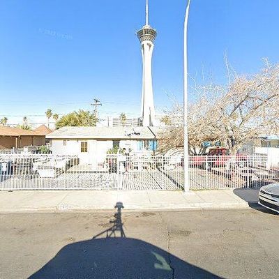 2216 Santa Rita Dr, Las Vegas, NV 89104