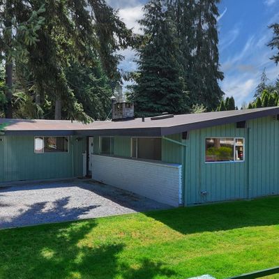 22202 64 Th Ave W, Mountlake Terrace, WA 98043