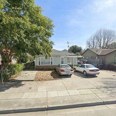 2248 University Ave, East Palo Alto, CA 94303