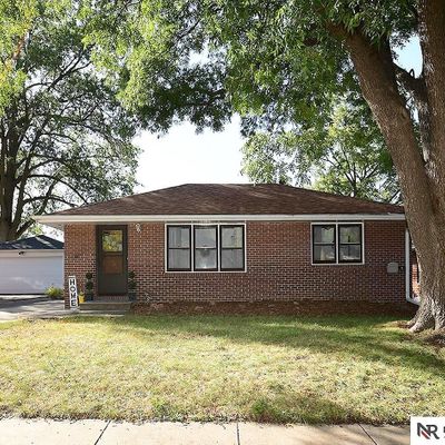 1927 N 57 Th St, Lincoln, NE 68505