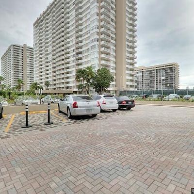 1985 S Ocean Dr #12 Q, Hallandale Beach, FL 33009