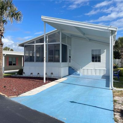 2 Windward Dr, Flagler Beach, FL 32136