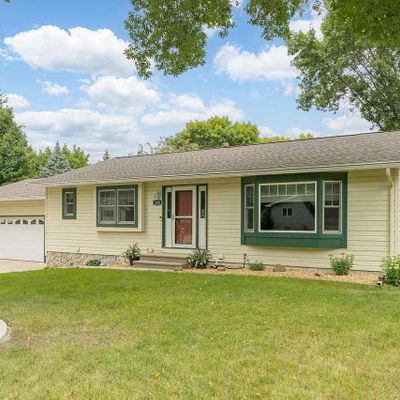 200 Blace Ave, Eagle Lake, MN 56024