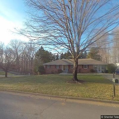 2001 Overbrook Rd, Lynchburg, VA 24501