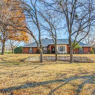 2011 Carriage Estates Rd, Sherman, TX 75092