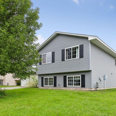 205 6 Th St, Green Isle, MN 55338