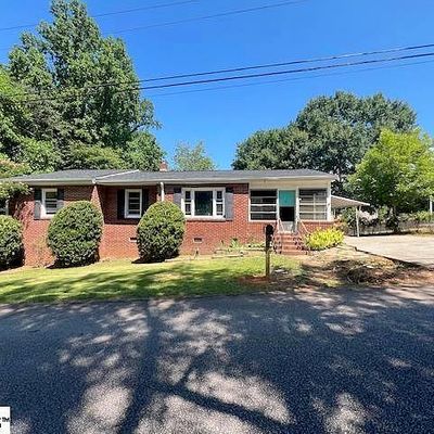 206 Piney Rd, Greenville, SC 29611