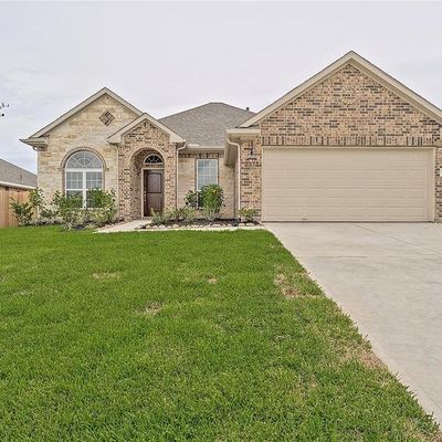 207 Little Dog Dr, Montgomery, TX 77356