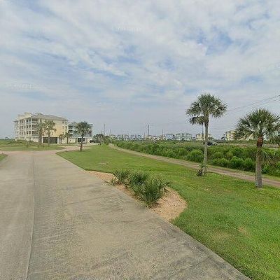 26550 Mangrove Dr #203, Galveston, TX 77554