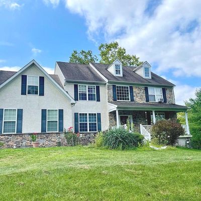 2748 Pruss Hill Rd, Pottstown, PA 19464