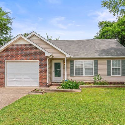 2836 Roscommon Dr, Murfreesboro, TN 37128