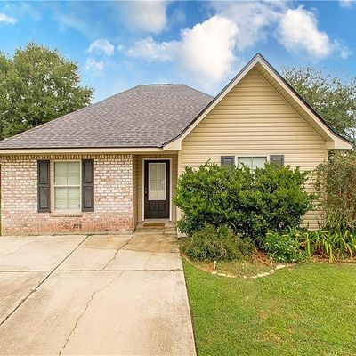 28481 Vintage Ln, Ponchatoula, LA 70454