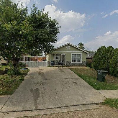 2916 Green St, Laredo, TX 78043