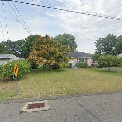 30 Bristol Rd, Windsor Locks, CT 06096