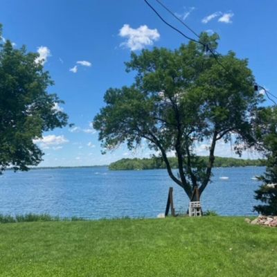 24 W Lake St, Waconia, MN 55387