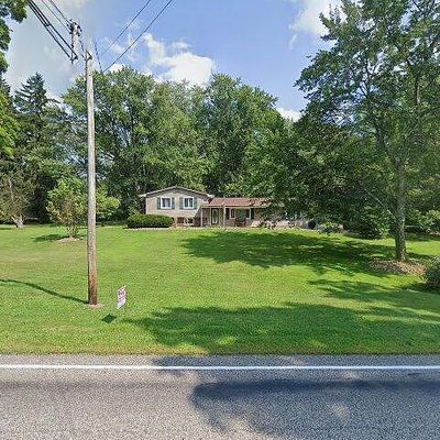 25 Leech Rd, Greenville, PA 16125