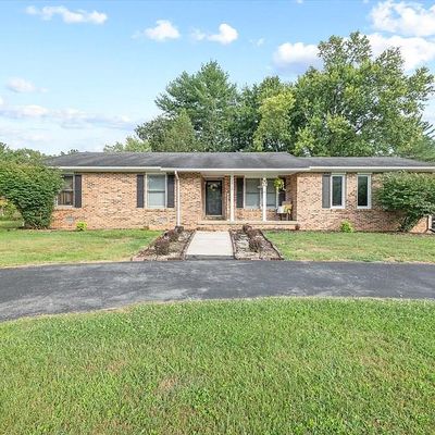 2512 Candyland Cir, Cookeville, TN 38506