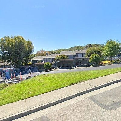 322 Sylvia Way, San Rafael, CA 94903