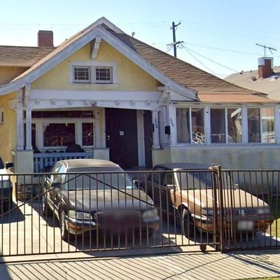 324 W 47 Th Pl, Los Angeles, CA 90037