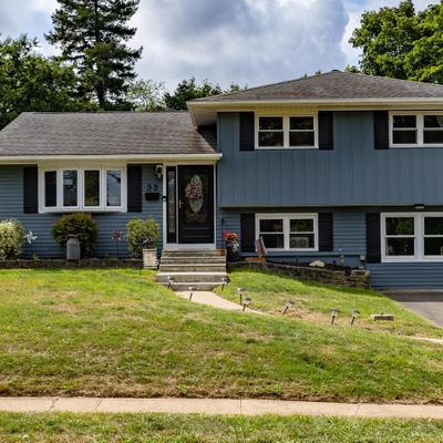 33 Hinkle Dr, Bordentown, NJ 08505