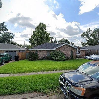 3308 E Catahoula Ct, Kenner, LA 70065