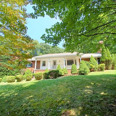 3311 Chestnut Mountain Cir, Vinton, VA 24179