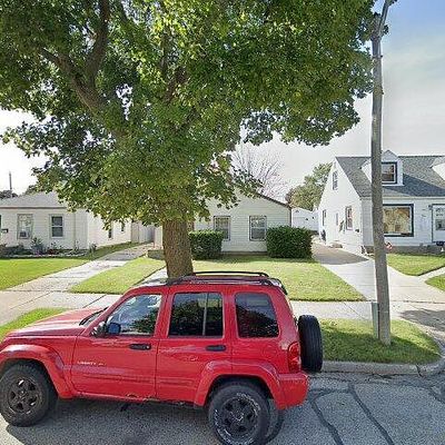 3445 S 3 Rd St, Milwaukee, WI 53207