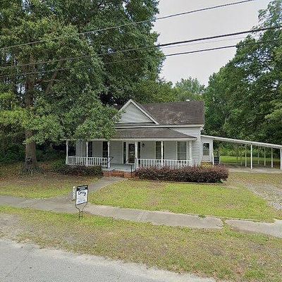 35 Cheatham St, Wadley, GA 30477