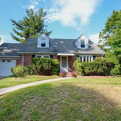 36 Linwood Ave, Emerson, NJ 07630