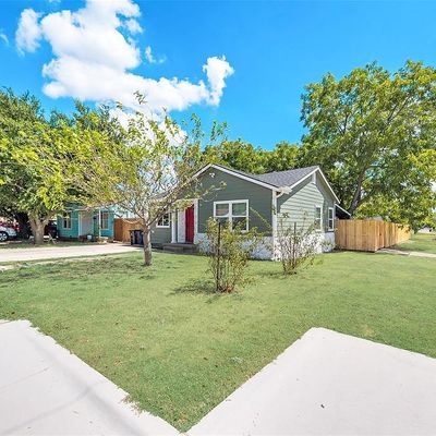 3645 Willing Ave, Fort Worth, TX 76110