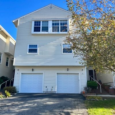 37 Rhea Run, Newton, NJ 07860