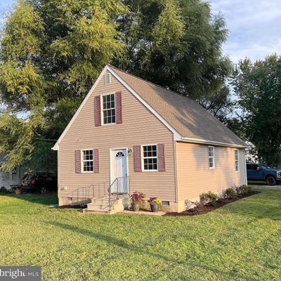 300 Mulberry St, Hurlock, MD 21643