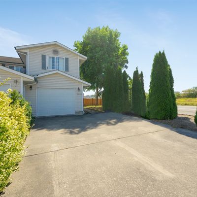 3000 Eastwind St, Mount Vernon, WA 98273